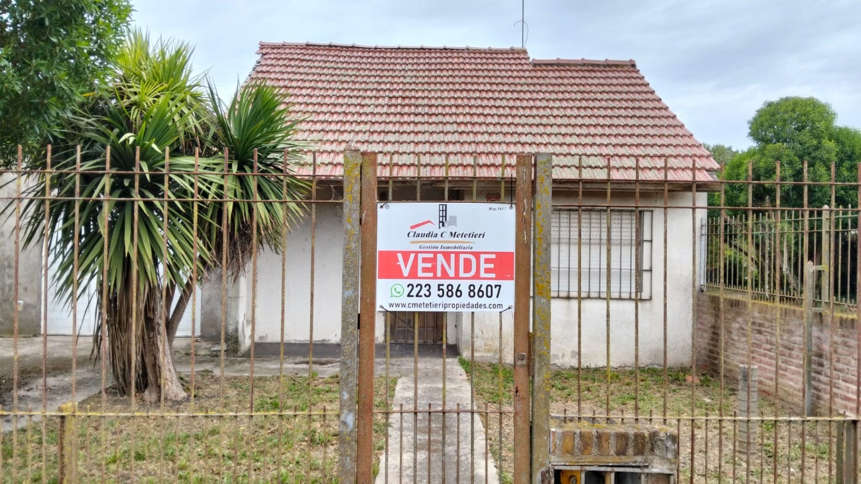 VENTA CASA 3 AMBIENTES GARAGE PARQUE Y PARRILLA: 350M2 TOT.ZONA ALFAR