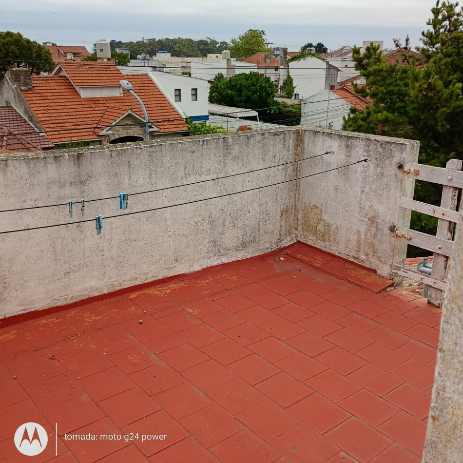 ALQUILER CASA EN EL FARO: 4 AMBIENTES EN DOS PLANTAS